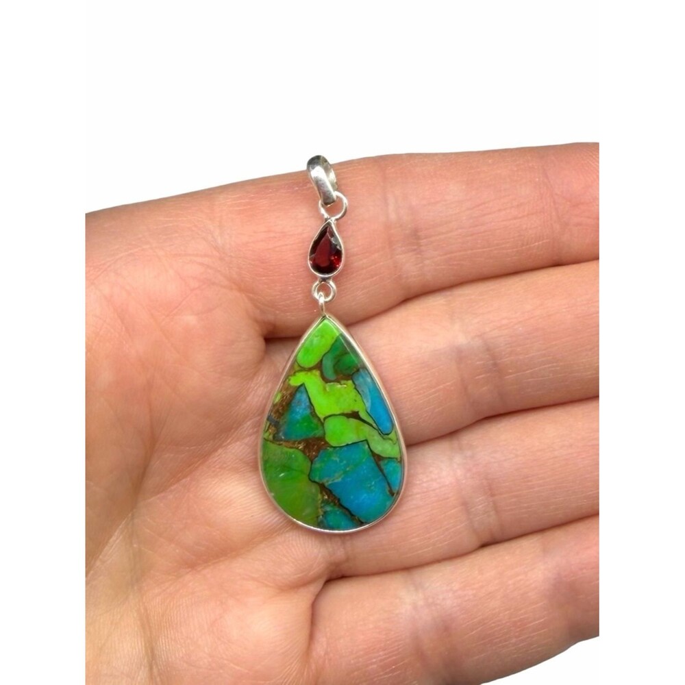 Kingman Green Turquoise Garnet Necklace Pendant Solid 925 Sterling Silver - Picture 2 of 3